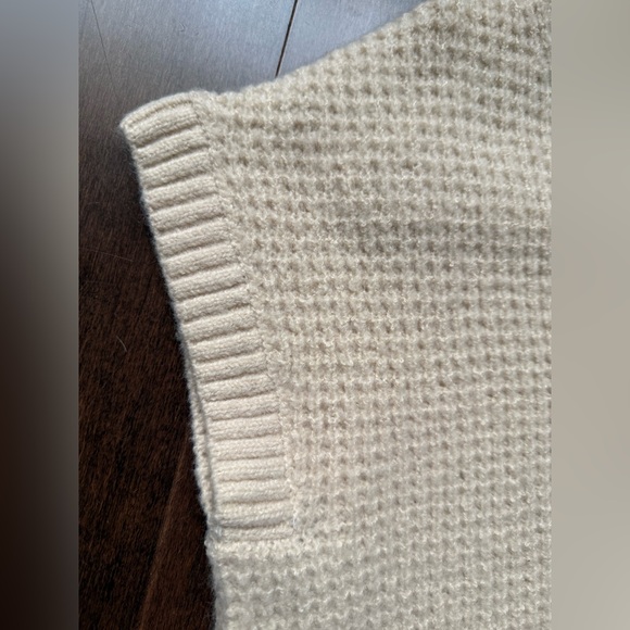 B. Young Bimisha Slipover Knit Intentions Sweater Top Cap Sleeves Birch XSmall - Picture 5 of 9